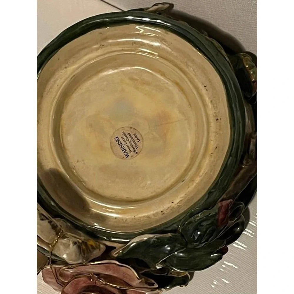 Blue Sky Christmas‎ Collection Floral Heather Round Candle Holder Roses